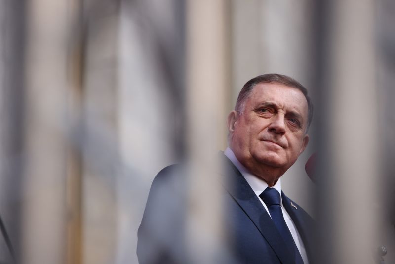 Bosnia Removes Putin Ally Dodik Amid Regional Tensions