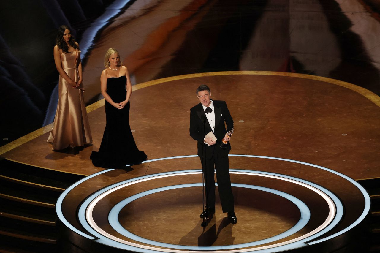 Live updates: Oscars features 'Anora,' 'Conclave' and 'The Brutalist' in  best picture race | CNN