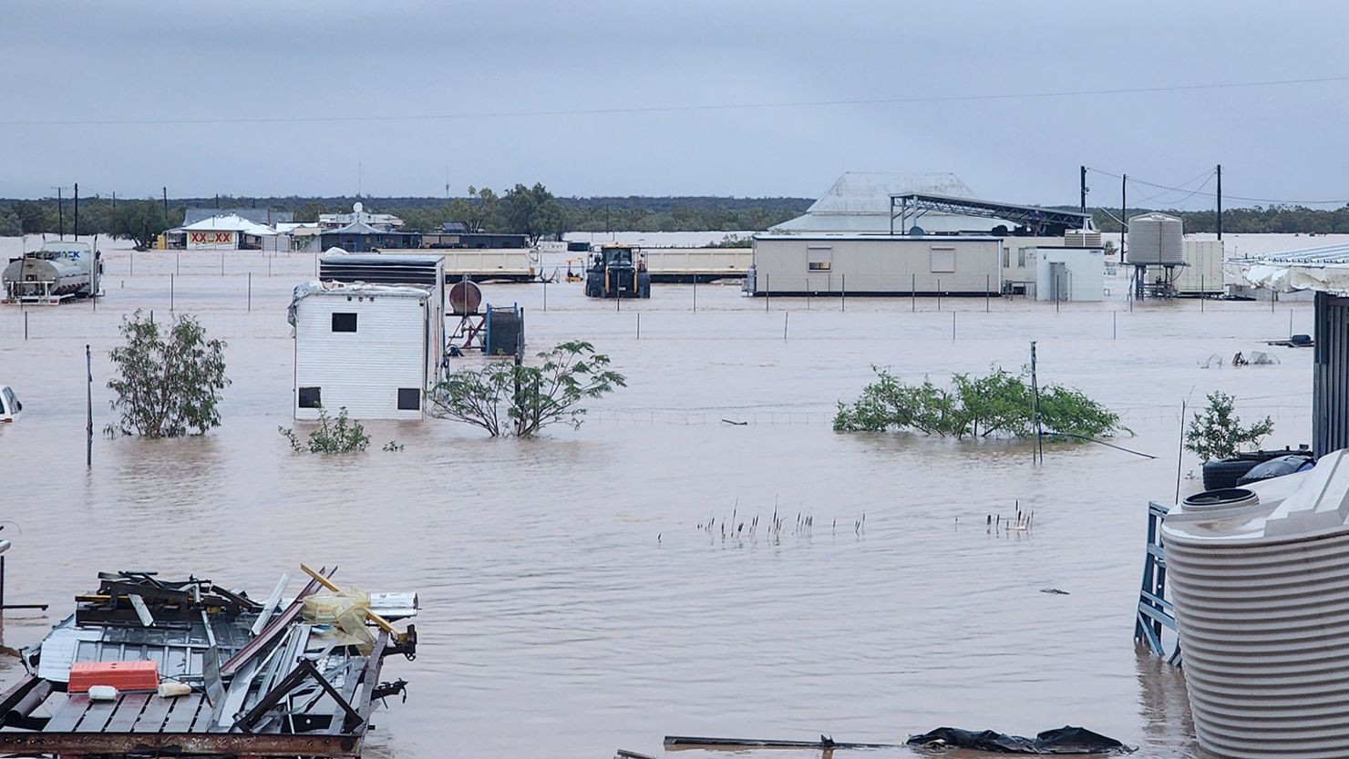 Vast areas of Australia's Queensland under water after 'unprecedented'  flooding | CNN