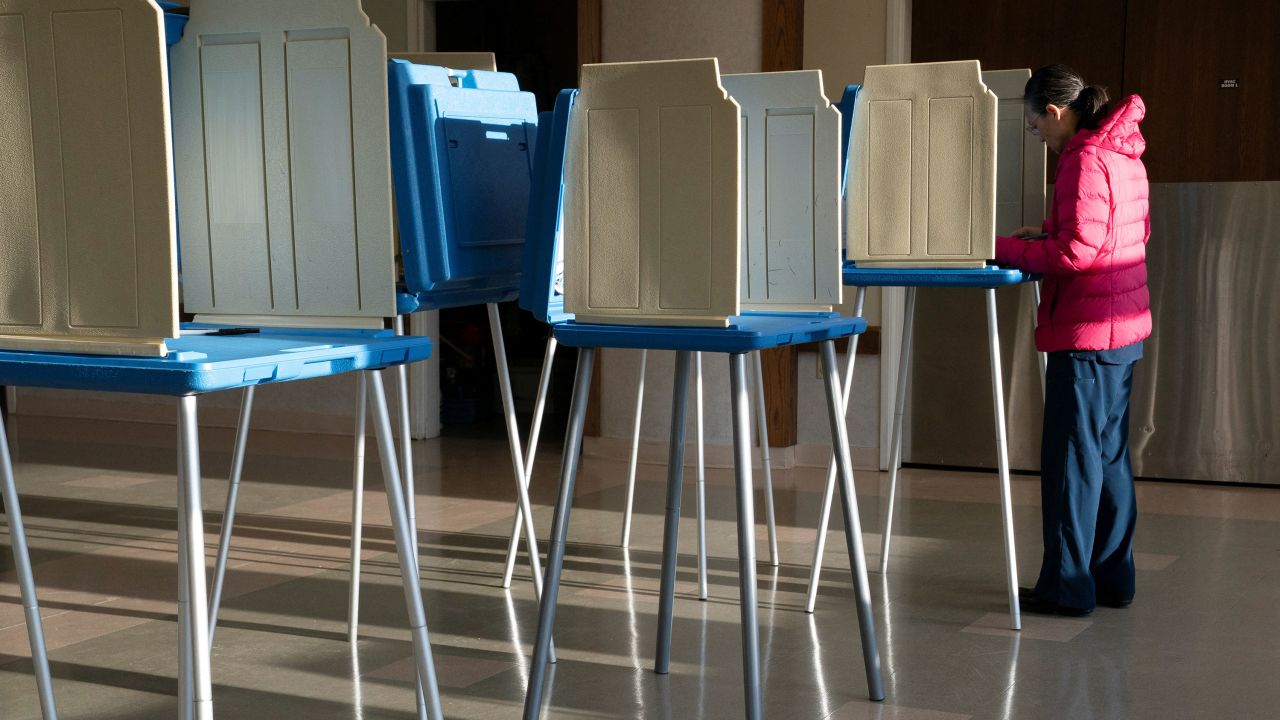 People cast their vote in the Wisconsin Supreme Court election at the Hope Lutheran Church polling location in Eau Claire, Wisconsin, U.S., April 1, 2025.  REUTERS/Erica Dischino
