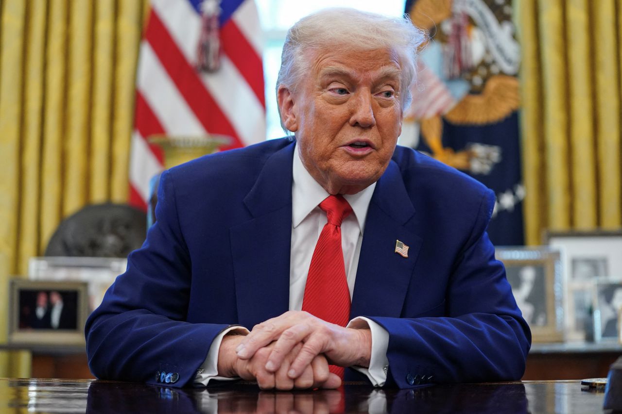 https://media.cnn.com/api/v1/images/stellar/prod/2025-04-09t213139z-687545411-rc2kudao14t9-rtrmadp-3-usa-trump.JPG?c=original&q=w_1280,c_fill