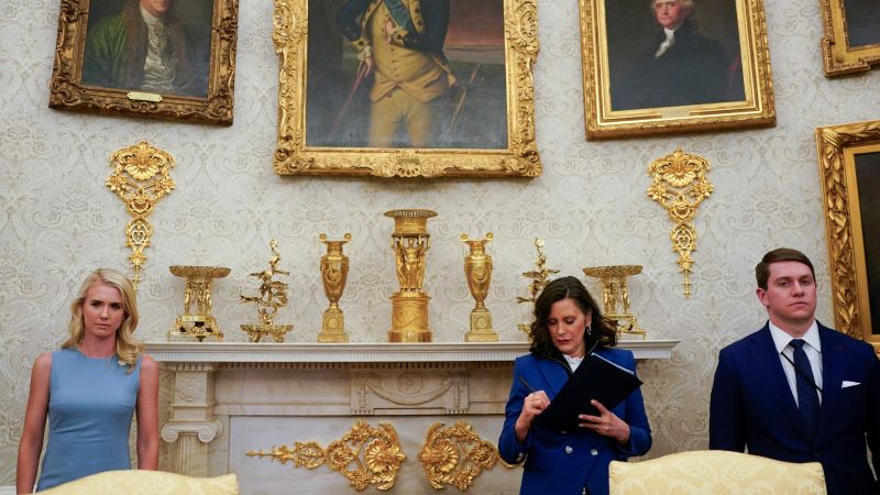 Демократичният губернатор на Мичиган Гретхен Уитмер посети Белия дом в