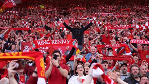 Soccer Football - Premier League - Liverpool v Tottenham Hotspur - Anfield, Liverpool, Britain - April 27, 2025 Liverpool fans celebrate in the stands after winning the Premier League