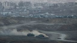 Tanques israelíes en Gaza el 3 de mayo de 2025.