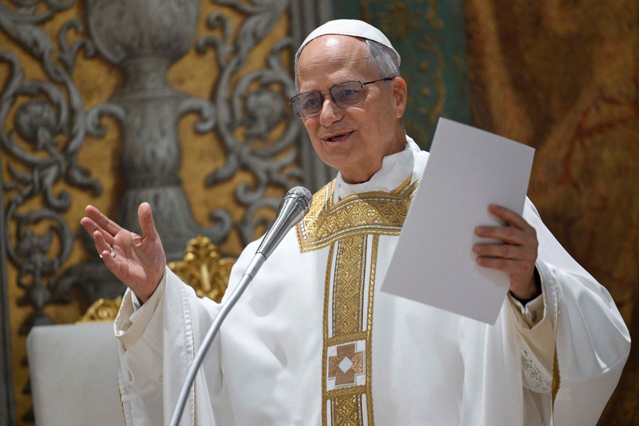 Live updates: Pope Leo XIV calls on priesthood to show humility in first  Mass as pontiff