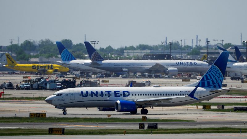 https://media.cnn.com/api/v1/images/stellar/prod/2025-05-11t184352z-682520411-rc2ufeabkdah-rtrmadp-3-usa-airlines-new-jersey.jpg?c=16x9&q=w_800,c_fill