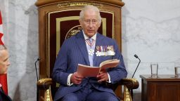 El rey Carlos pronuncia el discurso en la Cámara del Senado de Ottawa el martes.