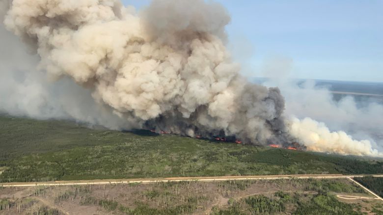Smoke rises from wildfire WE023 near Wanless, Manitoba, Canada May 27, 2025. Manitoba Government/Handout via REUTERS. 
THIS IMAGE HAS BEEN SUPPLIED BY A THIRD PARTY