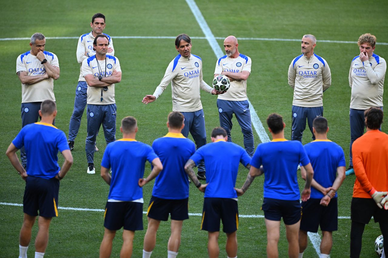 Inter Milan manager Simone Inzaghi instructs his team during training on Friday.