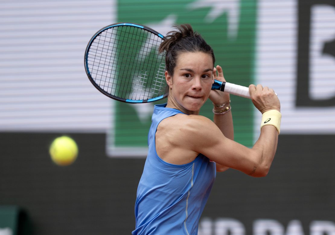 The 22-year-old Boisson delighted the home crowd on Court Philippe-Chatrier.