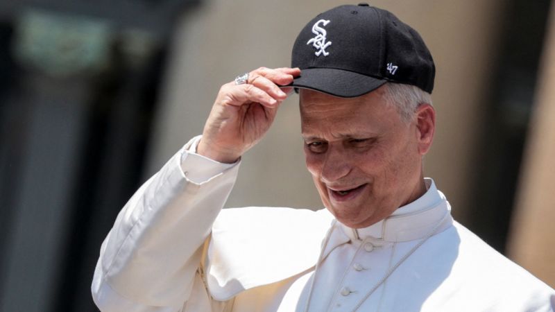 https://media.cnn.com/api/v1/images/stellar/prod/2025-06-11t105417z-916655801-rc2a0fajt0fe-rtrmadp-3-pope-leo-audience.jpg?c=16x9&q=w_800,c_fill