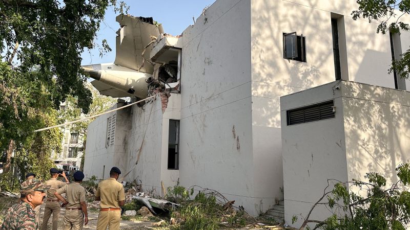 India launches inspection of Boeing 787s after Air India crash
