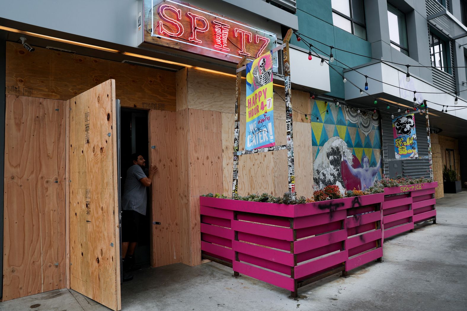 A restaurant is boarded up in Los Angeles as the city braces for another day of action after a week of <a href="index.php?page=&url=https%3A%2F%2Fwww.cnn.com%2F2025%2F06%2F09%2Fus%2Fgallery%2Flos-angeles-protests">protests against ICE raids</a>.