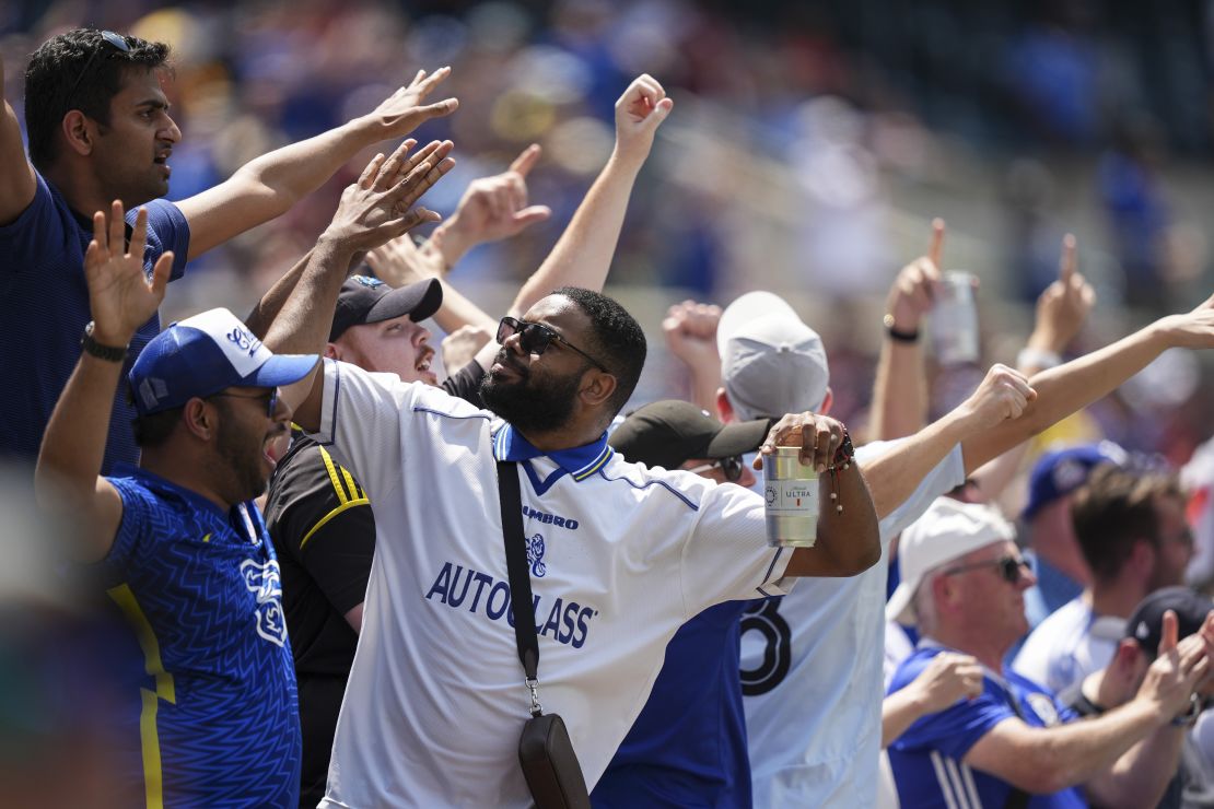 Chelsea fans cheer against Flamengo at Lincoln Financial Field.