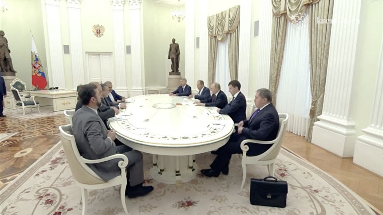 2025-06-23t100219z-616851612-rc2a8fa0856i-rtrmadp-3-iran-nuclear-putin-araqchi.jpg