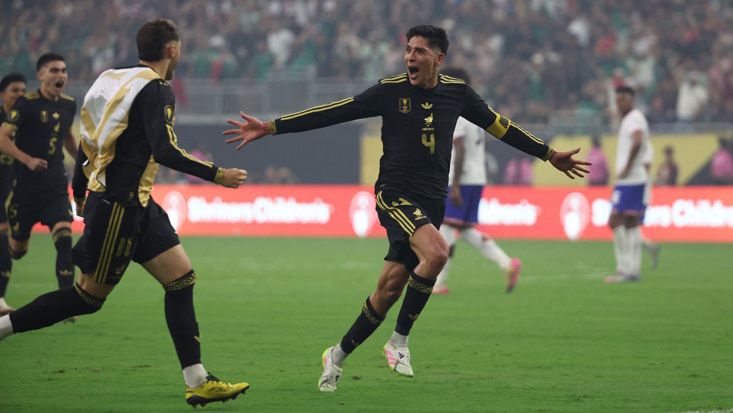 Mexico defeats the US for the nation's 10th Gold Cup title | CNN