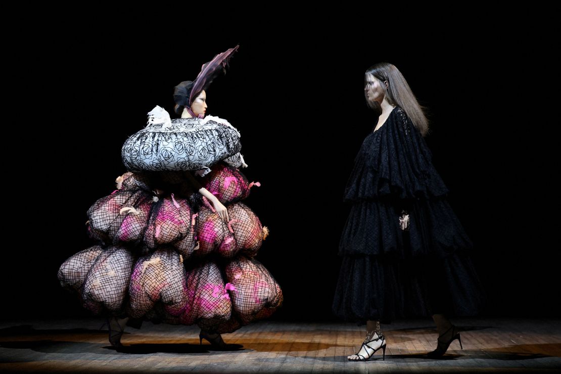 The idea of form and shape was explored at Viktor & Rolf. The above image shows the same dress — one inflated, one not.