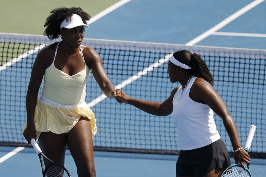 Venus Williams partnered Hailey Baptiste in a doubles victory on Monday.
