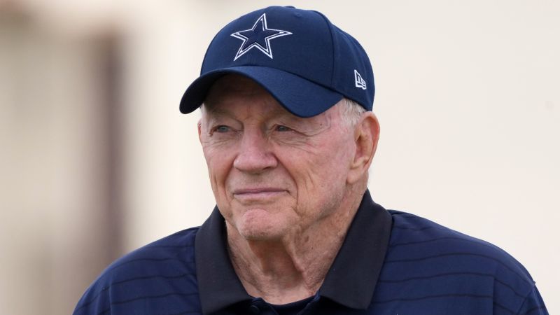 Cowboys owner Jerry Jones reveals decade-long battle with Stage 4 cancer diagnosis | CNN