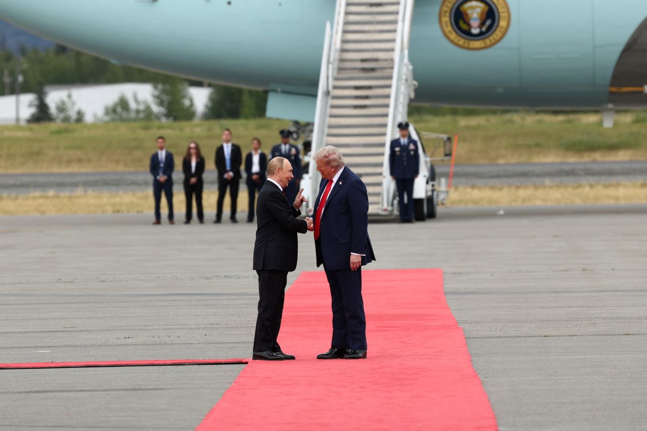 U.S. NOW A TERROR STATE — DELIBERATELY FAILS TO ARREST TOP TERRORIST AND WAR CRIMINAL VLADIMIR PUTIN IN ALASKA ⚠️