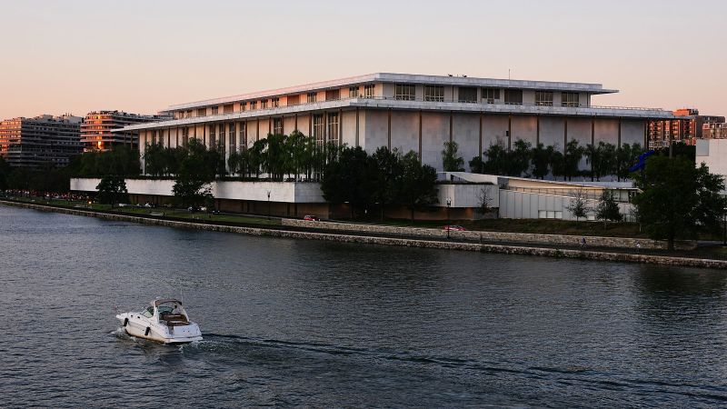 Кои са носителите на отличието на Център Кенеди за 2025 г.?