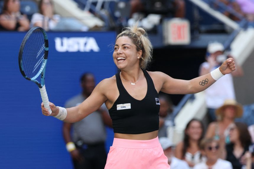 Unseeded Renata Zarazua celebrates affter upsetting No. 6 seed Madison Keys.