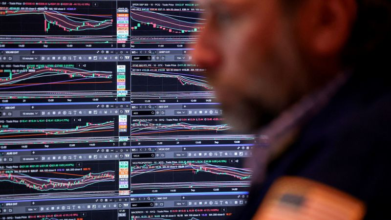 Bipartisan group of House lawmakers introduce stock trading ban legislation | CNN Politics