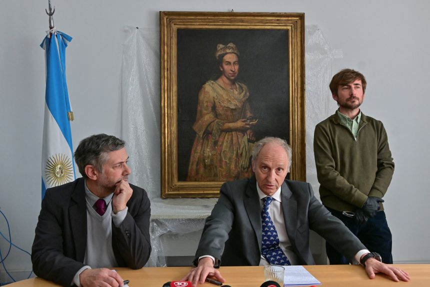 Federal Attorney General Daniel Adler, Assistant Prosecutor Carlos Martinez and curator Ariel Bassano announce the recovery of a painting by Italian artist Giuseppe Ghislandi, allegedly stolen by the Nazis during World War II.