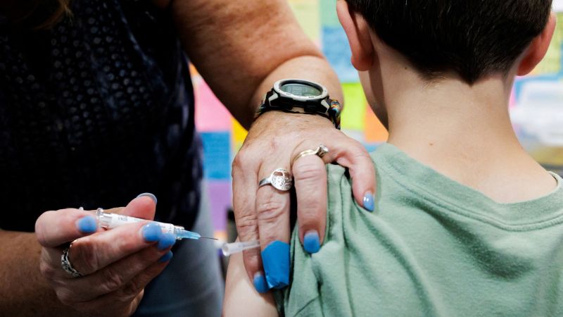 https://media.cnn.com/api/v1/images/stellar/prod/2025-09-12t014537z-1896889725-rc2ypgagnite-rtrmadp-3-usa-vaccines.jpg?c=16x9&q=w_800,c_fill