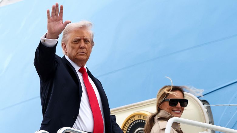 U.S. President Donald Trump and first lady Melania Trump board Air Force One as they depart for a state visit to Britain, at Joint Base Andrews, Maryland, U.S., September 16, 2025. REUTERS/Kevin Lamarque