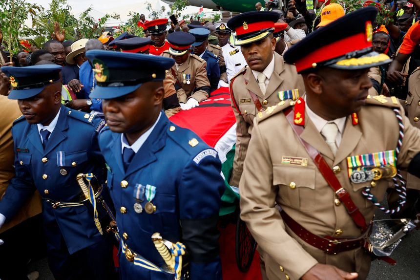 Mourners storm Kenyan airport to receive Odinga’s body