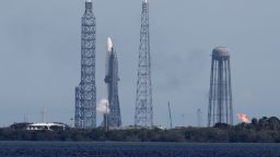 A Blue Origin New Glenn rocket is fueled for launch with NASA's EscaPADE mission, carrying two satellites to orbit Mars, from the Cape Canaveral Space Force Station in Cape Canaveral, Florida, U.S., November 9, 2025. REUTERS/Joe Skipper