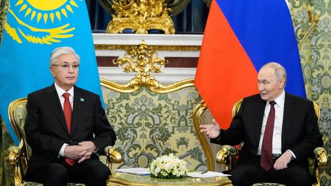 Russian President Vladimir Putin, right, and Kazakh President Kassym-Jomart Tokayev attend a meeting at the Kremlin in Moscow, Russia, on Wednesday, November 12.