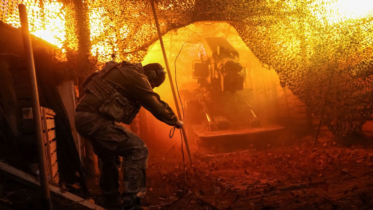 A Ukrainian serviceman of the 100th Separate Mechanized Brigade of the Ukrainian Armed Forces fires a Bohdana self-propelled howitzer towards Russian troops from a position on a front line, amid Russia's attack on Ukraine near the frontline town of Kostiantynivka in Donetsk region, Ukraine November 29, 2025.