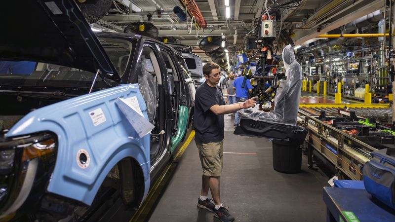 Изпълнителният директор на Ford Jim Farley обяви в сряда на