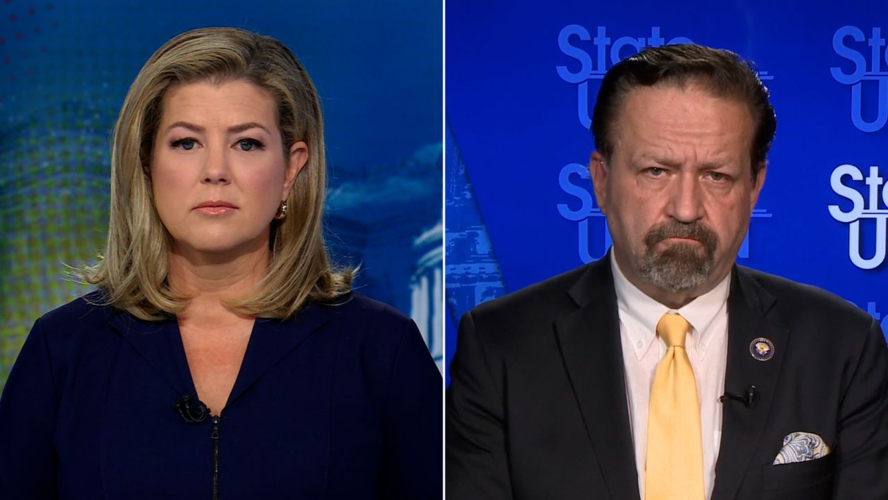 20250831-keilar_gorka split.jpg