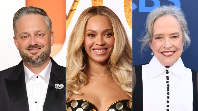 Вижте всички теми Връзка копирана Следвайте 77 тата награди Еми