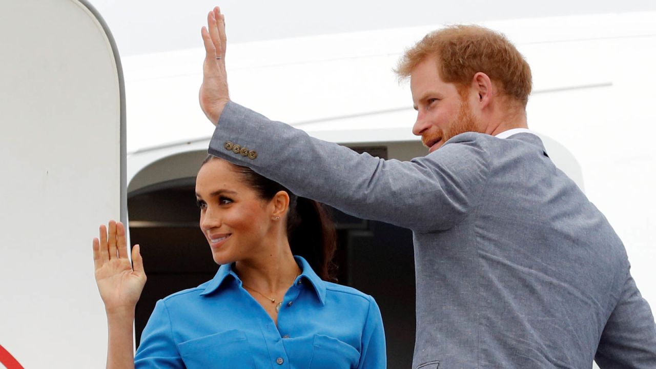 The Duke and Duchess of Sussex on October 26, 2018 in Fua'amotu, Tonga. 