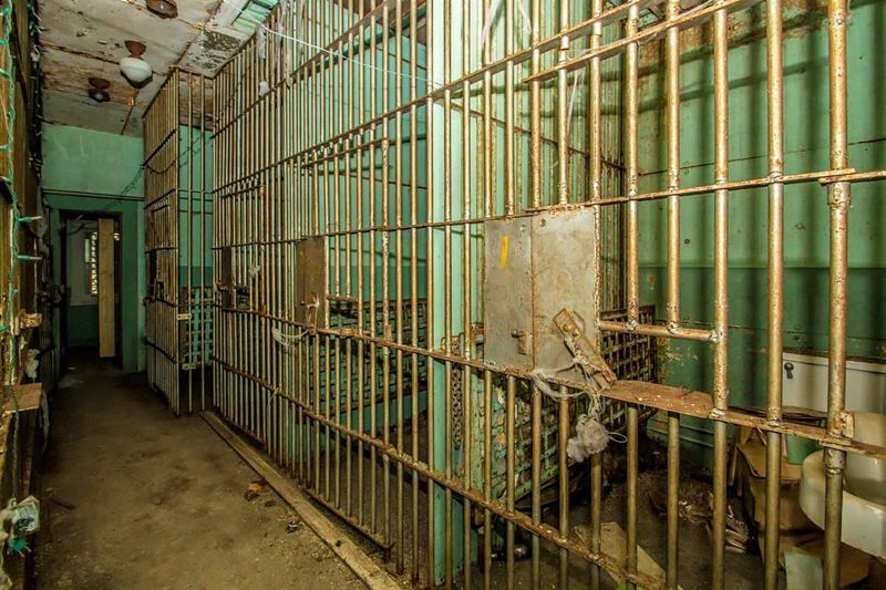 Old Joliet Prison: When Convicts Wore Stripes (Landmarks