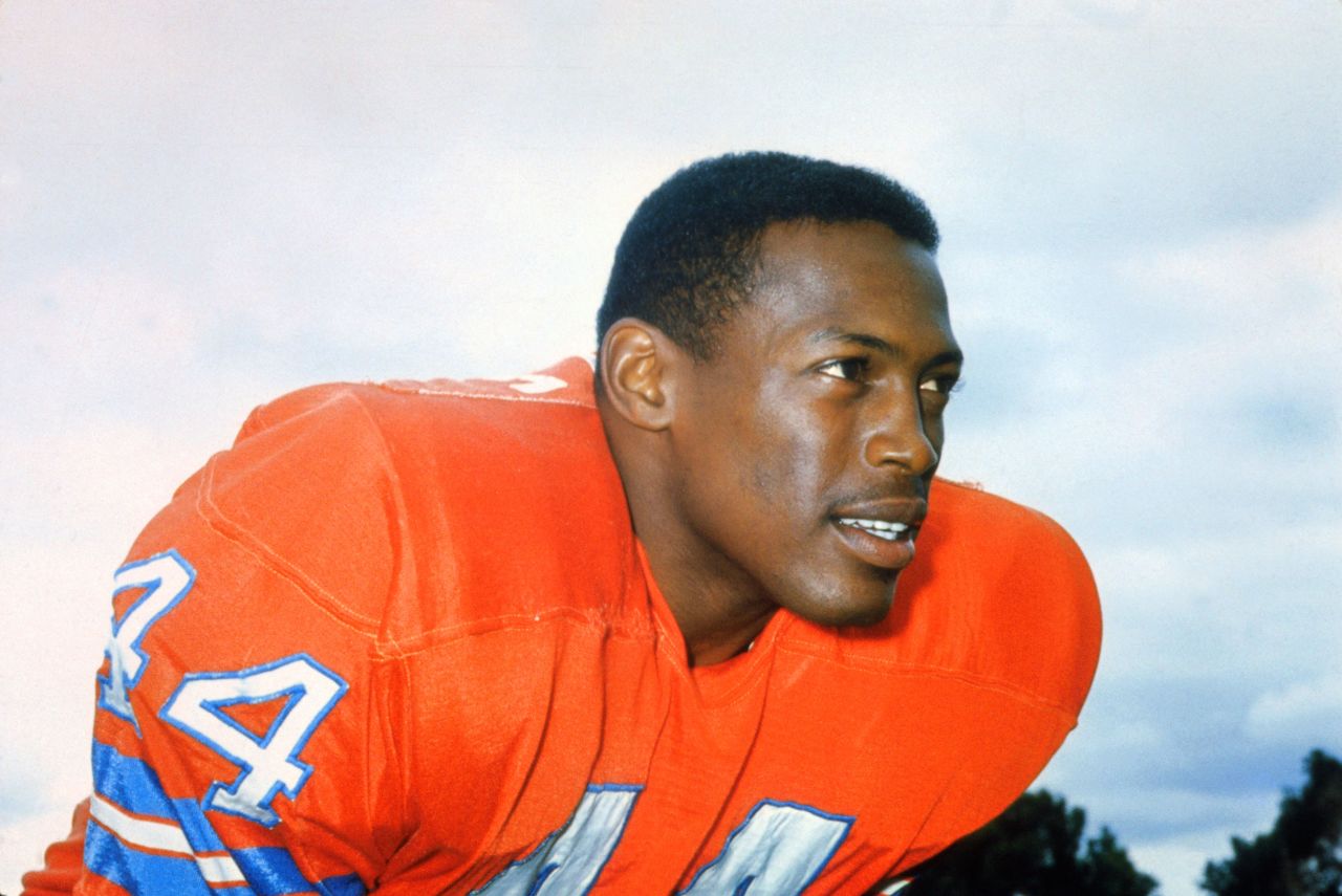 Hall of Fame football player <a href="https://www.cnn.com/2021/01/02/sport/floyd-little-death-hall-of-fame-nfl-trnd/index.html" target="_blank">Floyd Little</a> died January 1 at the age of 78. Little rushed for more than 6,000 yards and scored 43 touchdowns for the Denver Broncos.