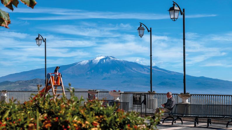 <strong>Stunning views:</strong> Set at 1,100 meters altitude, Troina is known as the "Balcony of Sicily" for its spectacular panorama.