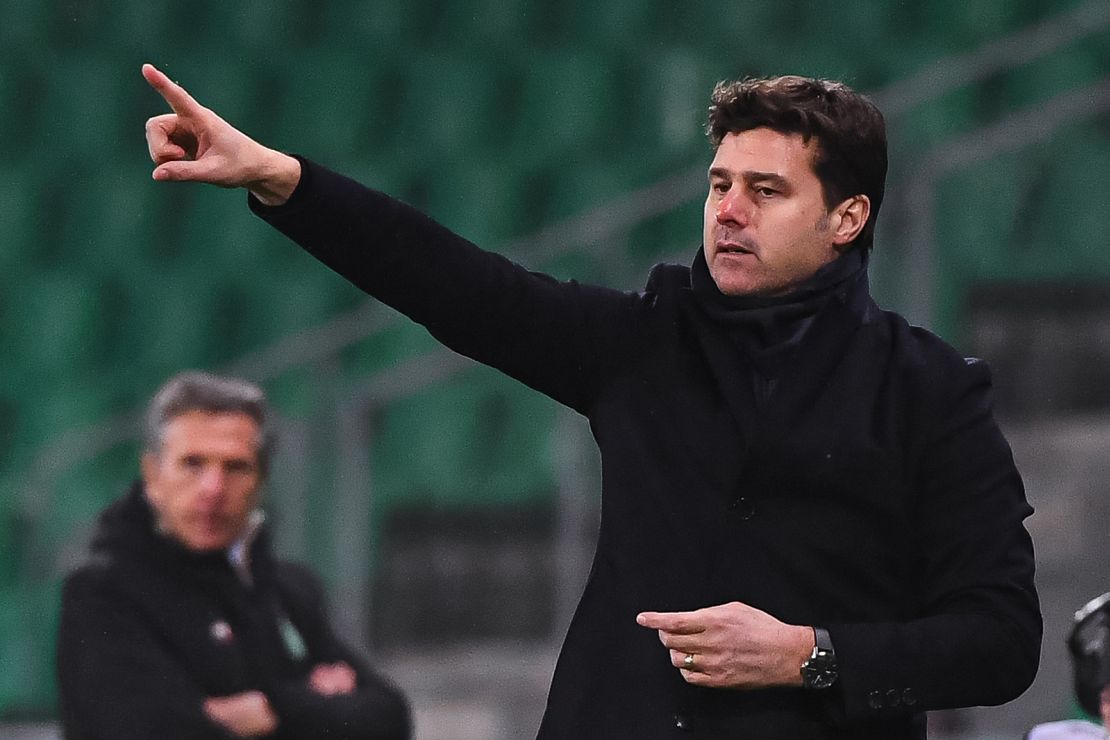 Pochettino gestures during the match against St Etienne.