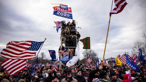Pro-Trump supporters storm the U.S. Capitol following a rally with President Donald Trump on January 6, 2021 in Washington, DC. Trump supporters gathered in the nation's capital today to protest the ratification of President-elect Joe Biden's Electoral College victory over President Trump in the 2020 election. (Photo by Samuel Corum/Getty Images)
