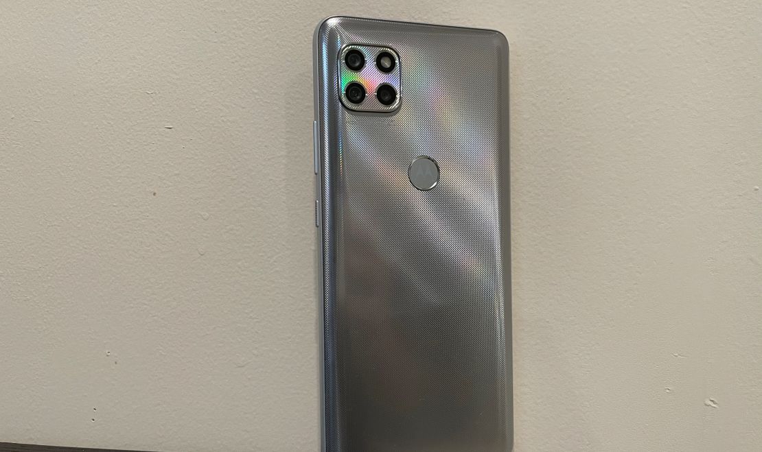 motorola one ace 5g back.