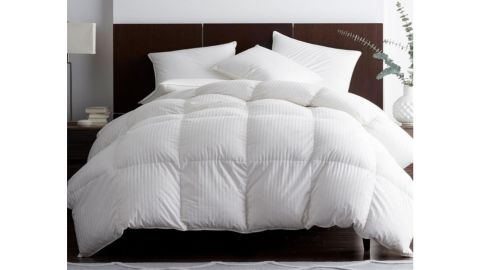 Legends Luxury Baffled Damask Goose Down Comforter