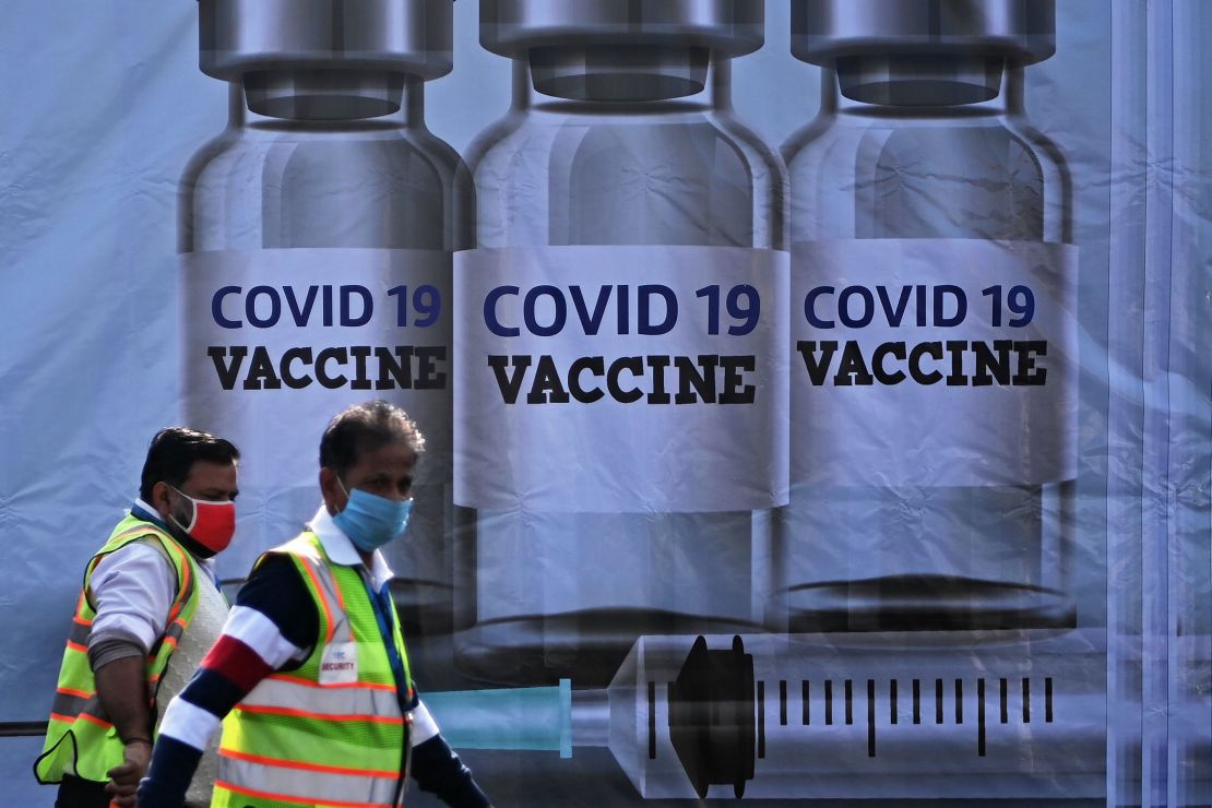 Slow French start to COVID-19 vaccinations draws critics