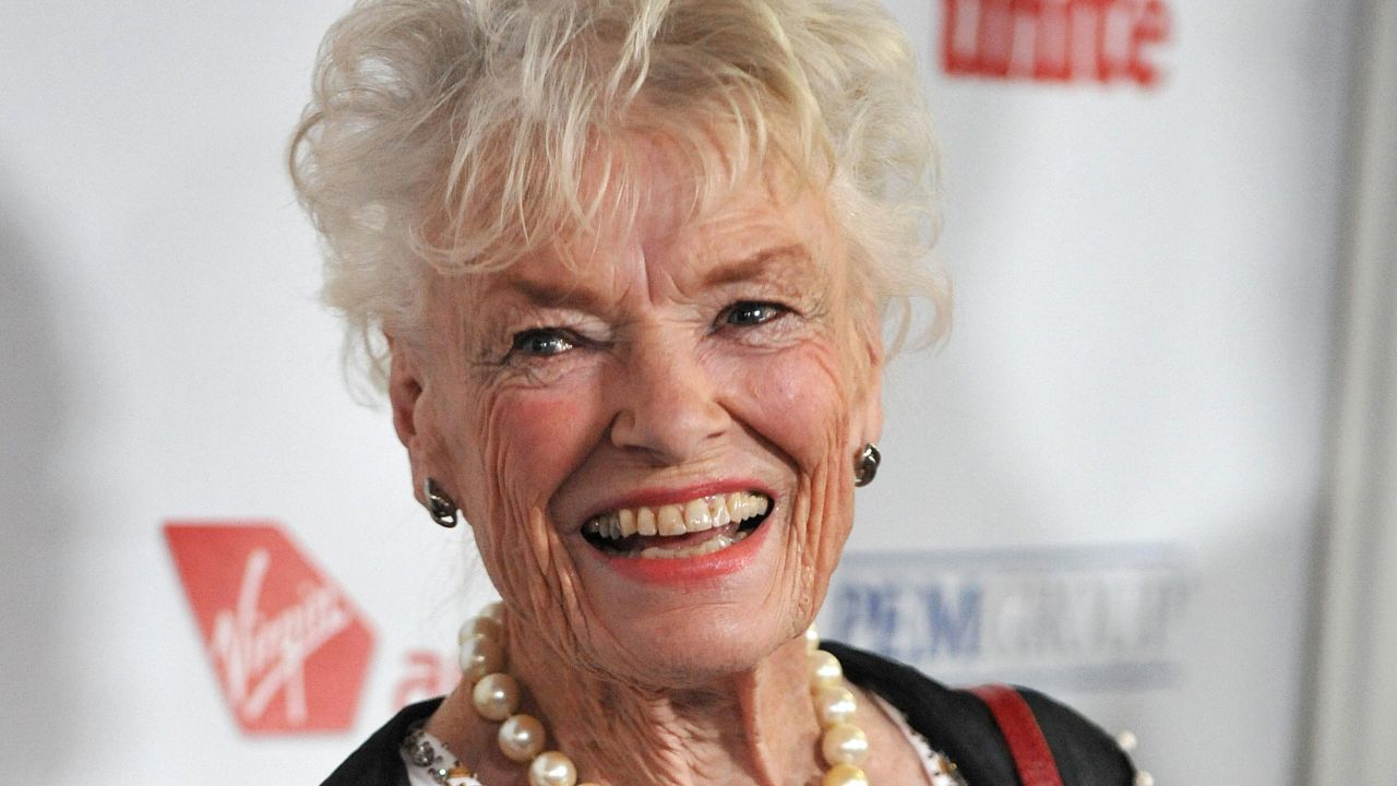 01 eve branson