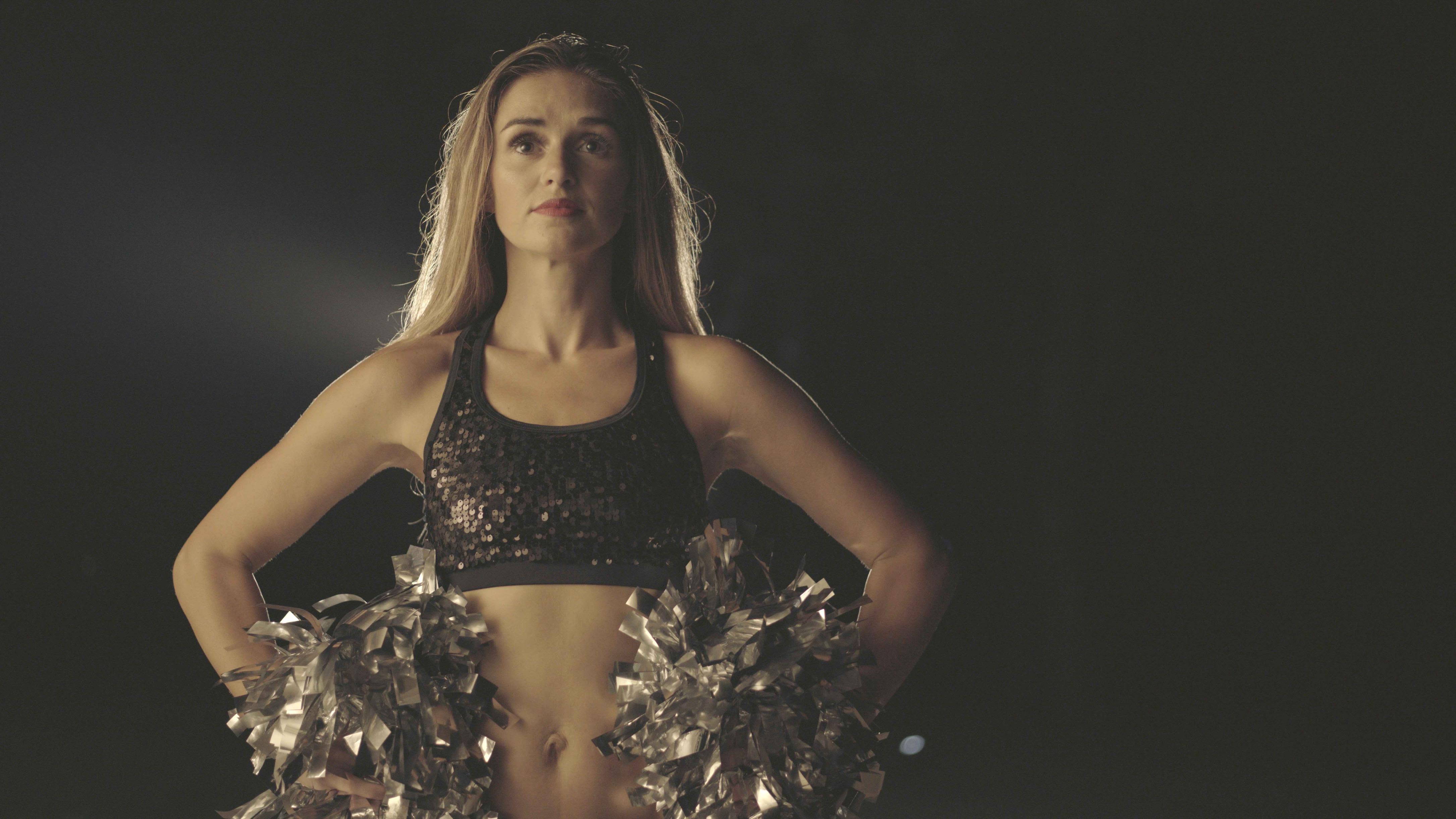 What it's really like being a cheerleader for the NFL, NBA