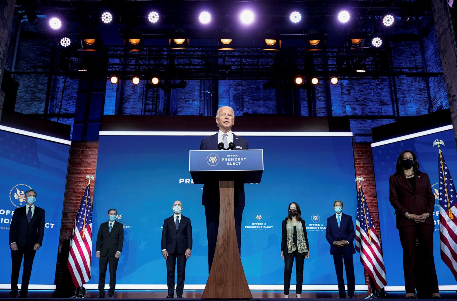 Biden introduces the men and women <a href="index.php?page=&url=https%3A%2F%2Fwww.cnn.com%2F2020%2F11%2F24%2Fpolitics%2Fbiden-cabinet-nominees-event%2Findex.html" target="_blank">he was nominating</a> to join his national security and foreign policy team. "It's a team that will keep our country and our people safe and secure," Biden said. "And it's a team that reflects the fact that America is back, ready to lead the world, not retreat from it."