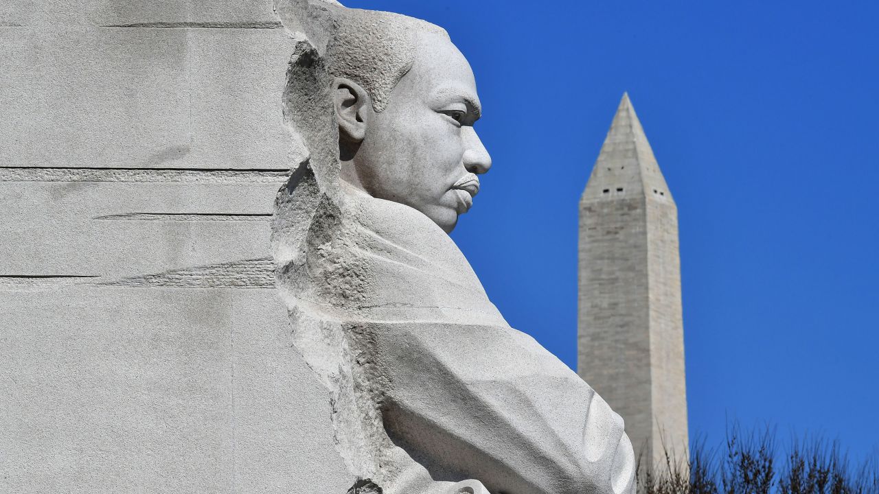With much of the nation quarantining at home, Martin Luther King day of service 2021 is unusual. But, there are a number of virtual ways to serve and spread goodwill.